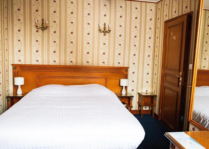 Hotel Jolly Roger *